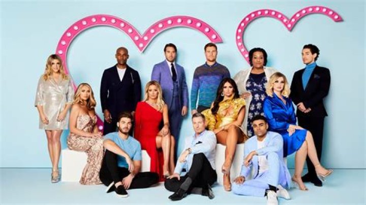 Celebs Go Dating