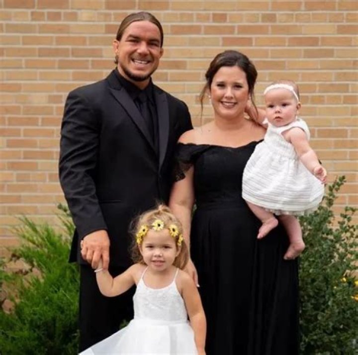 Chad Gable Biography, Wife, Height, Weight, Parents