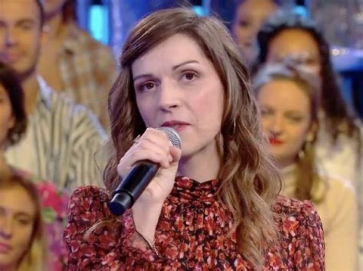 Charlotte N Oubliez Pas Les Paroles Age