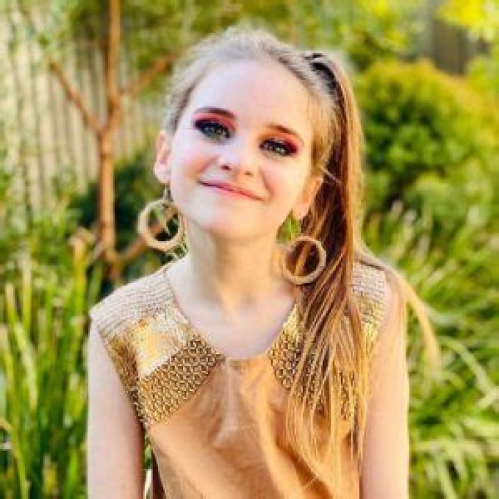 How Old Is Naz Norris? Her Age, Birthday, Real Name, Family, Height, Facts