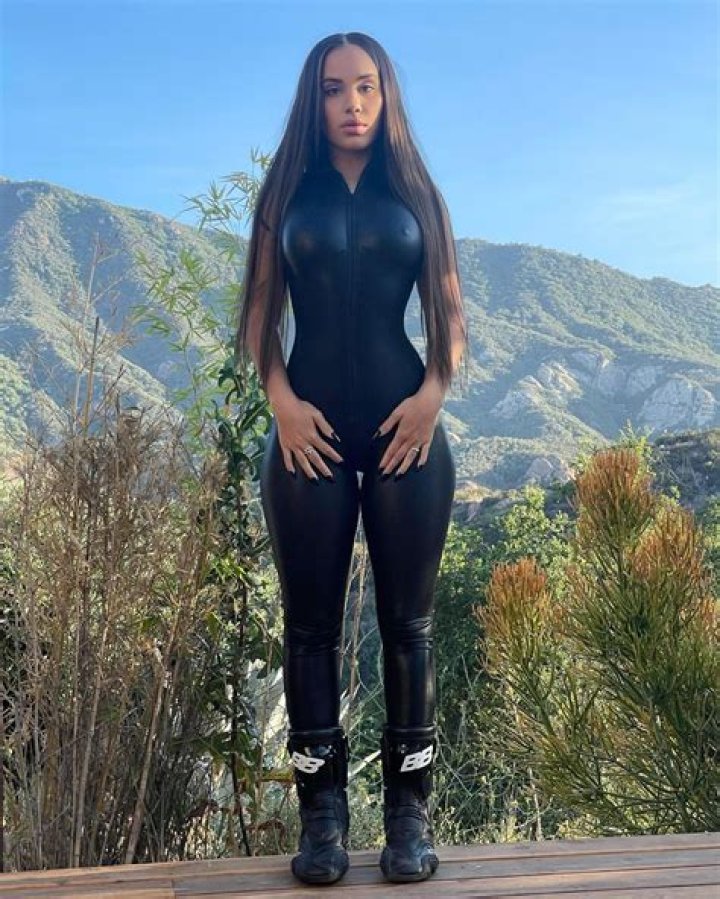 Lauren Miranda Wiki, Bio, Age, Height, Selfie Teacher