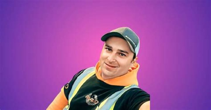 Mitch Blaschke Net Worth Bio, Age, Wife, Salary, Wikipedia