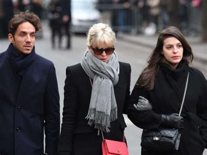 Raphaël Hamburger Et Sa Nouvelle Compagne