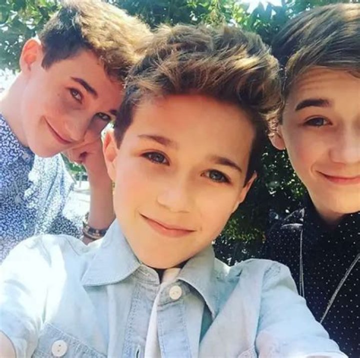 Who Is Ashton Rowland? Everything On His Family & Dating Life